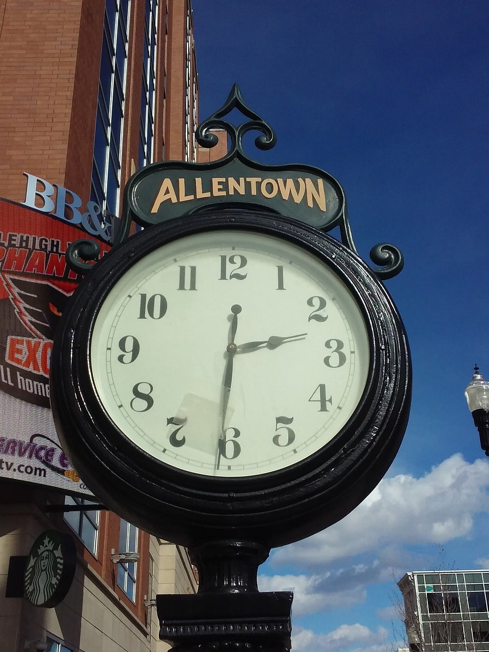clock, allentown, center city-2115721.jpg