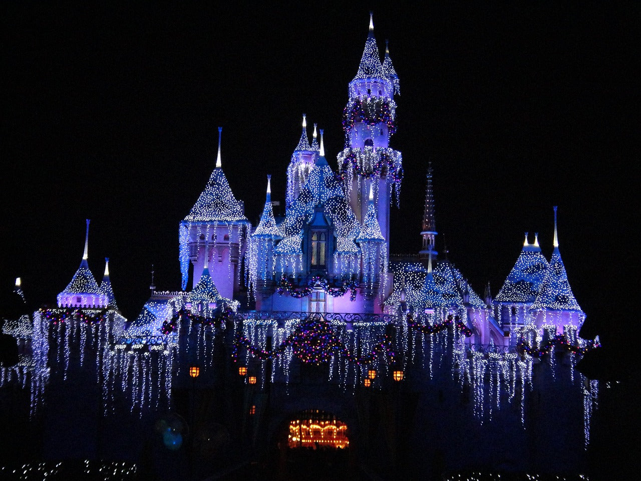 disneyland, december, california-105271.jpg
