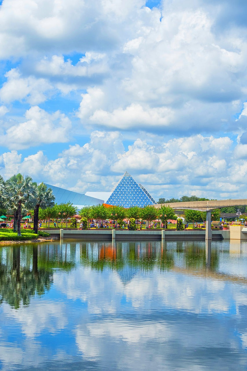 epcot, disney, blue sky-4217875.jpg
