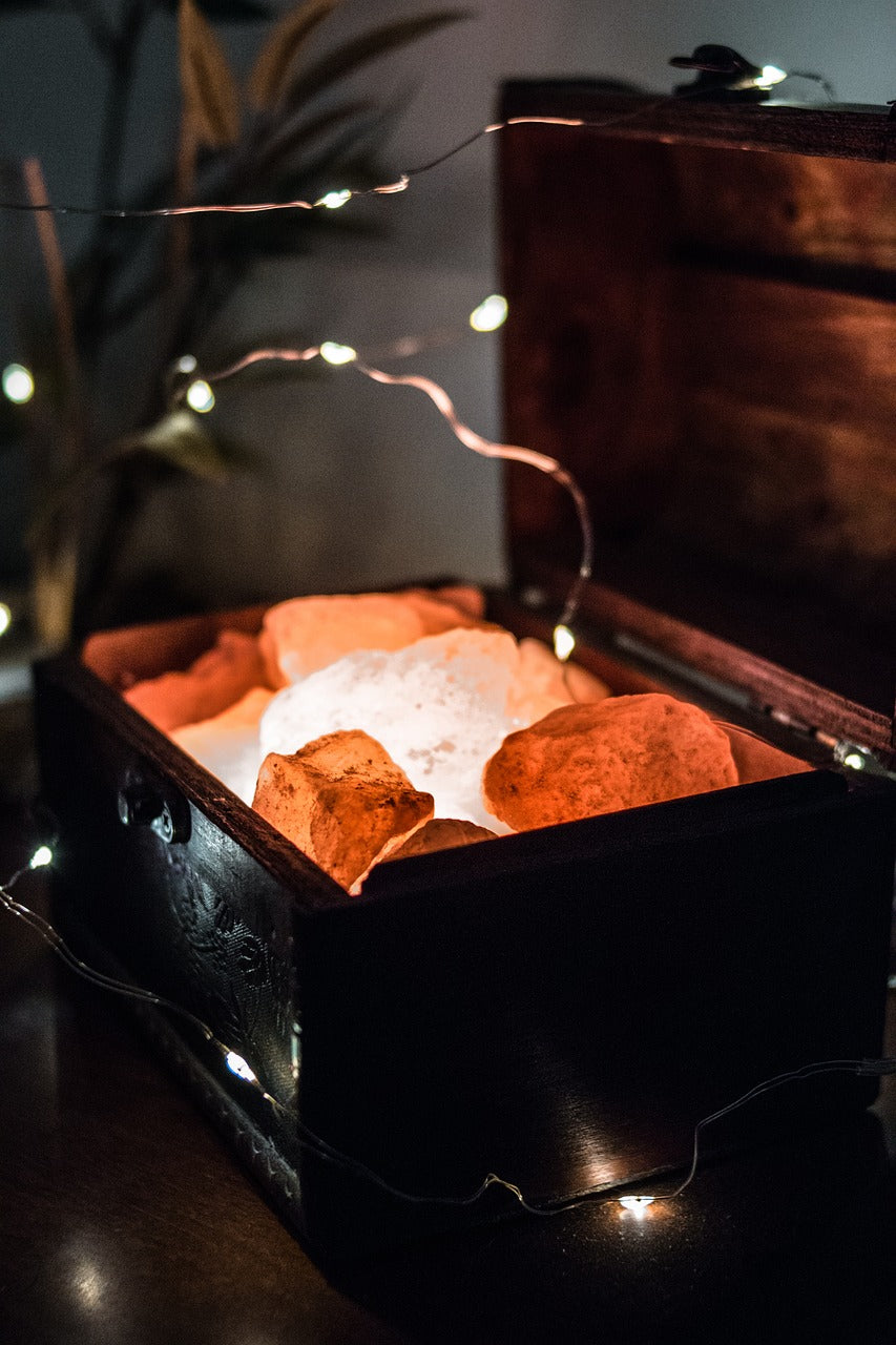 minerals, lamp, stone-5178195.jpg