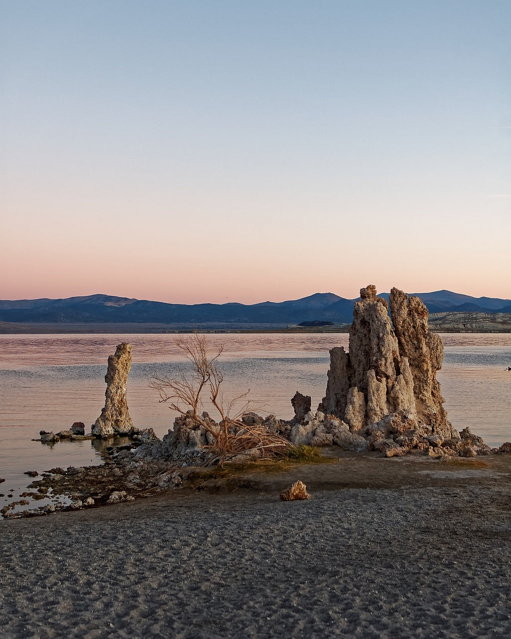 mono, lake, california-3092061.jpg