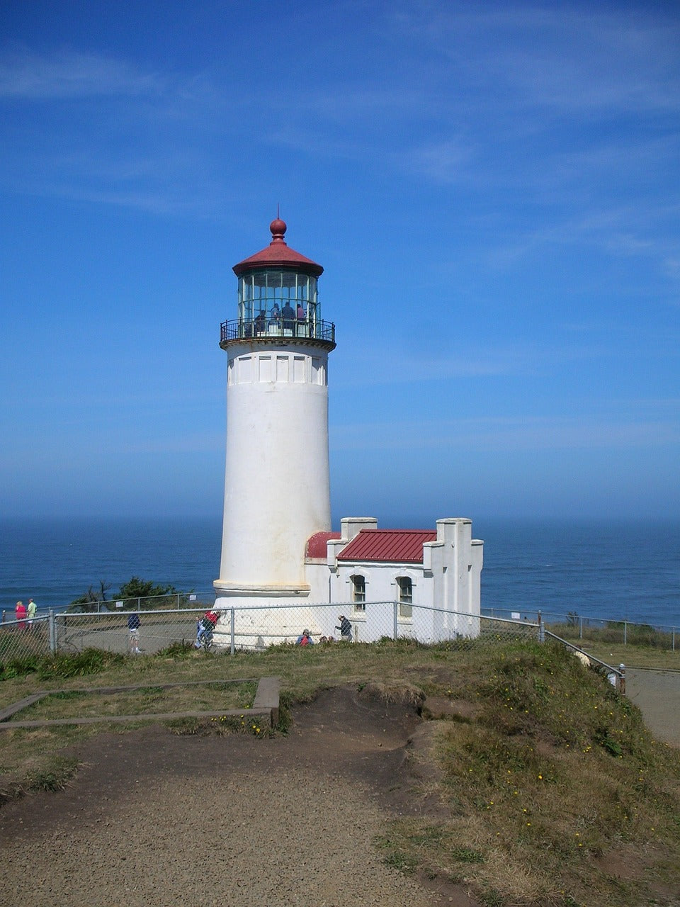 north head lighthouse, summer sky, vacation-1147457.jpg