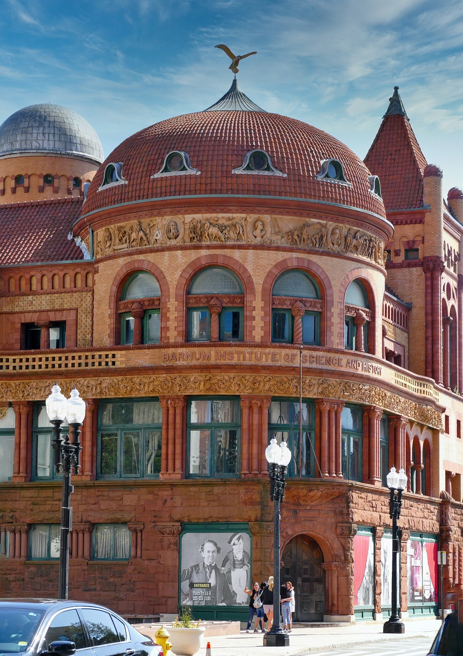 p, t, barnum museum-5949585.jpg