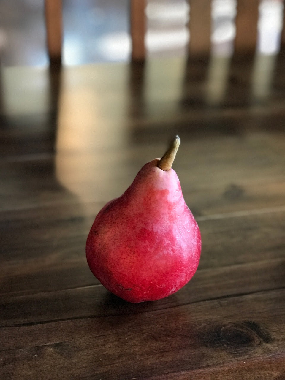red, pear, still life-2869474.jpg