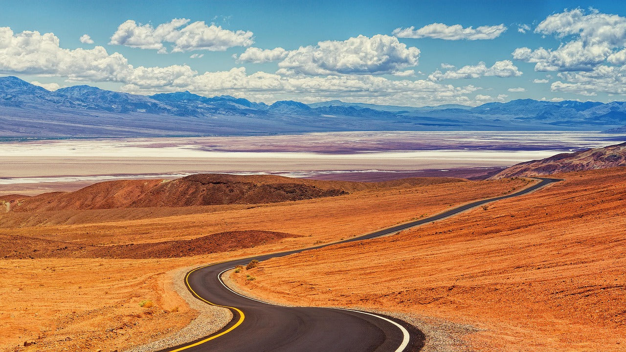 road, death valley, desert-4254871.jpg