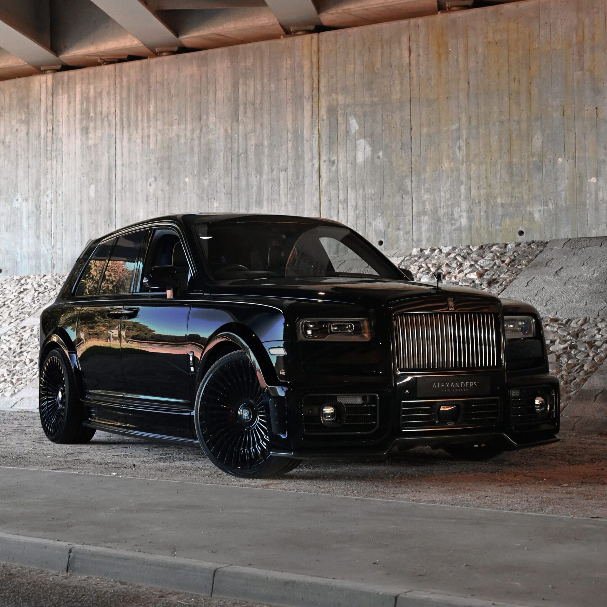 LoJack For Rolls Royce Cullinan