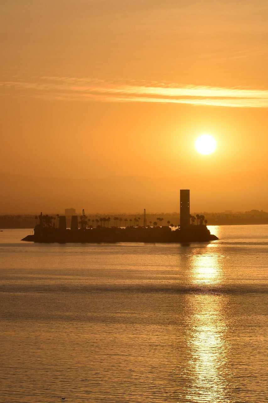 sunrise, ocean, gold-7160908.jpg