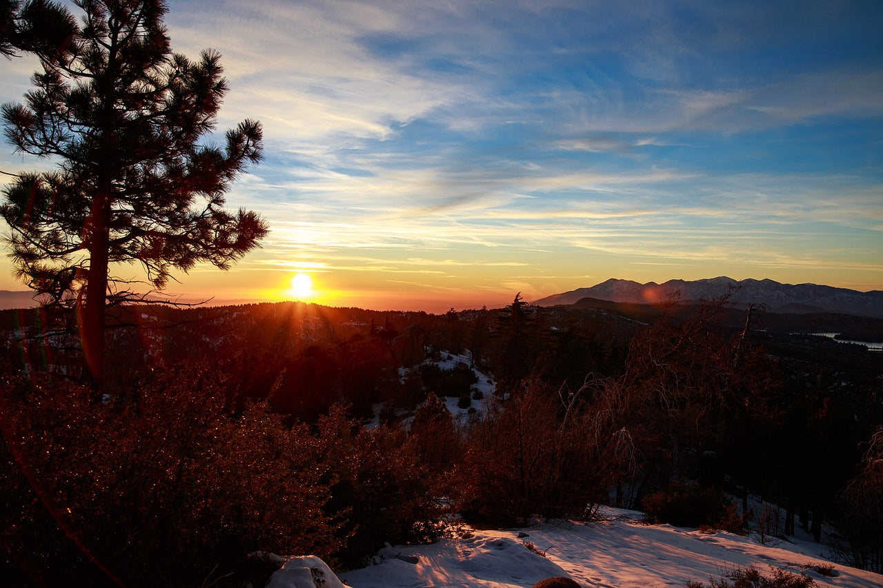 sunset, snow, mountains-4945886.jpg