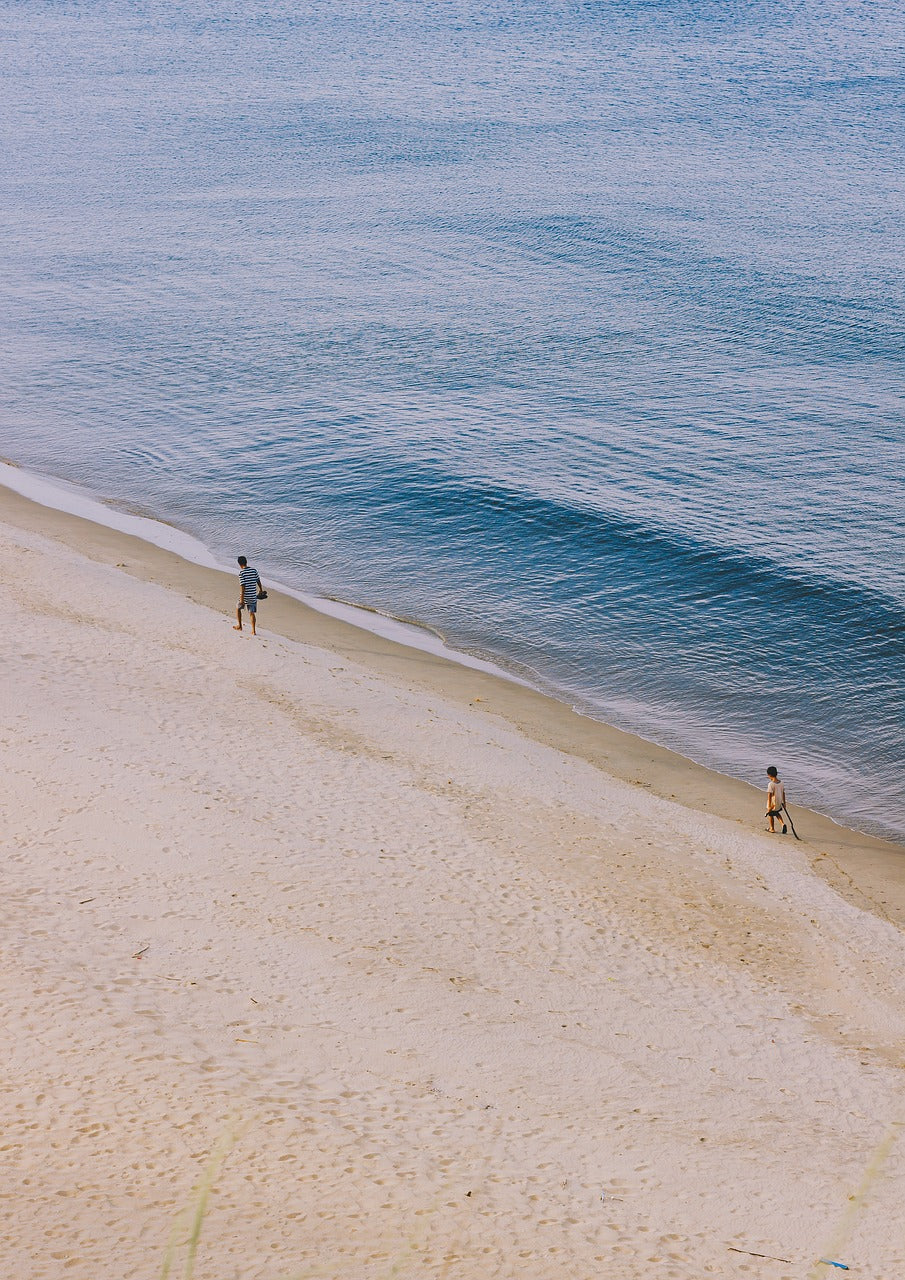 beach, vacation, family-6895599.jpg