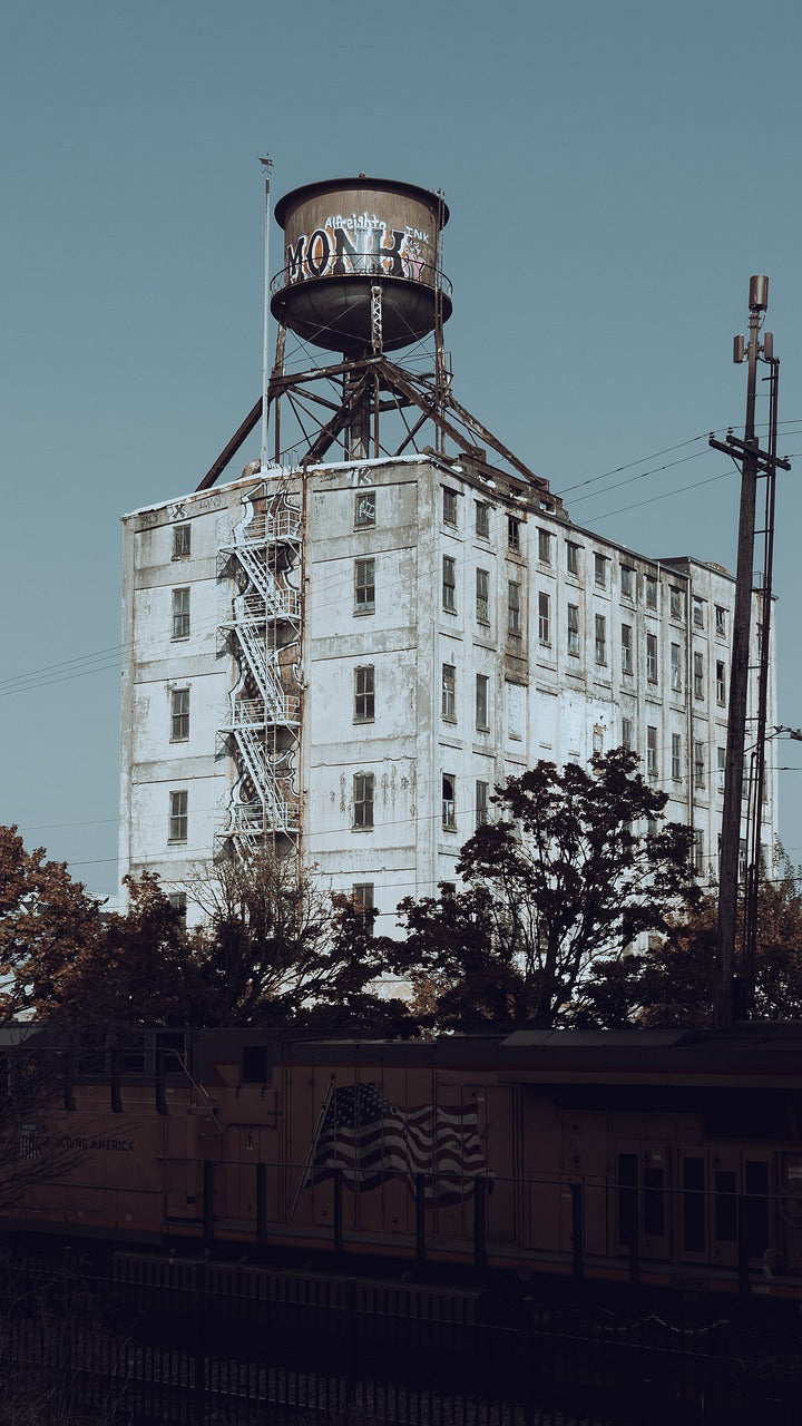 building, old, train-7563161.jpg