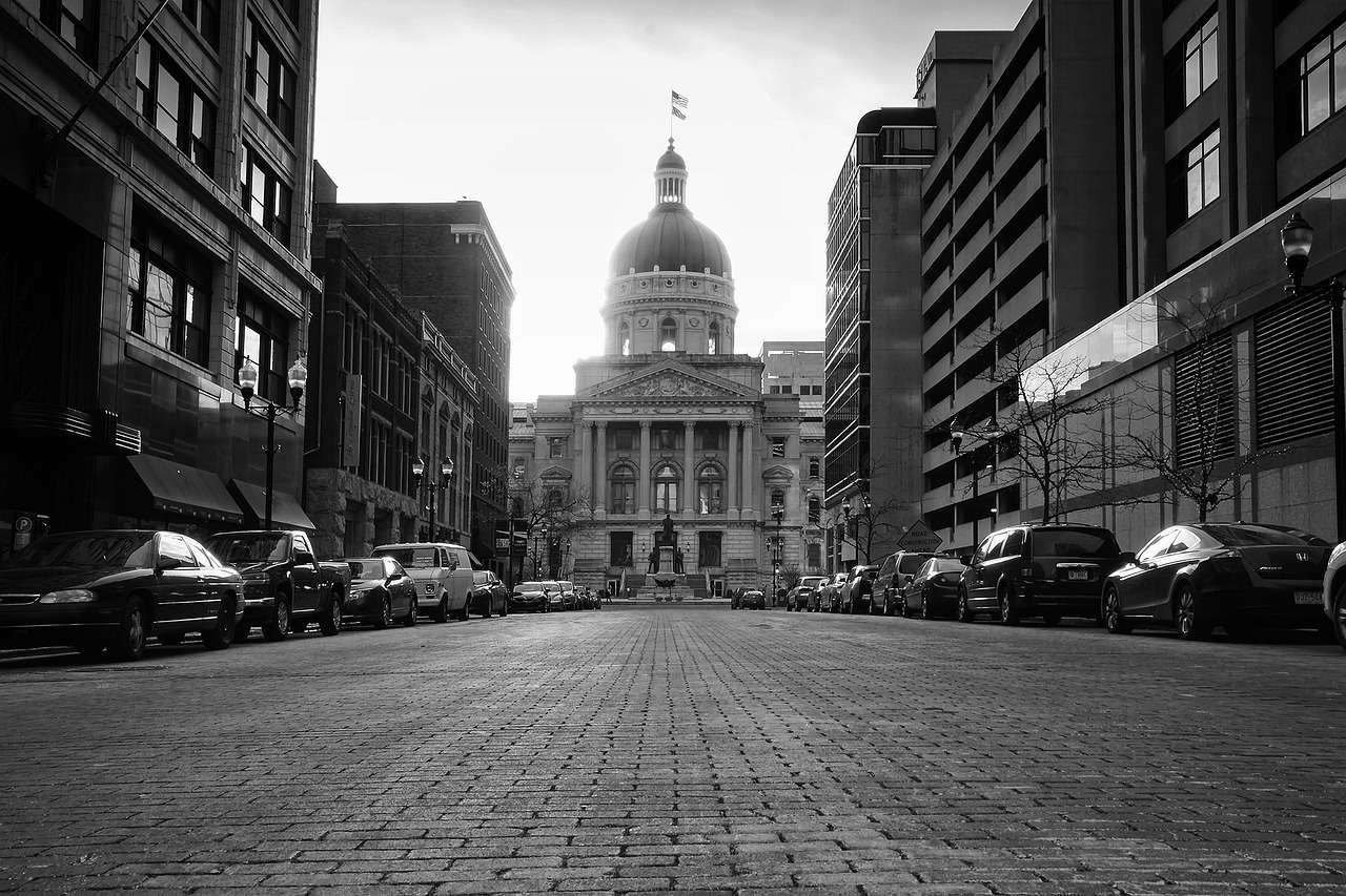 capitol, indiana, building-820611.jpg