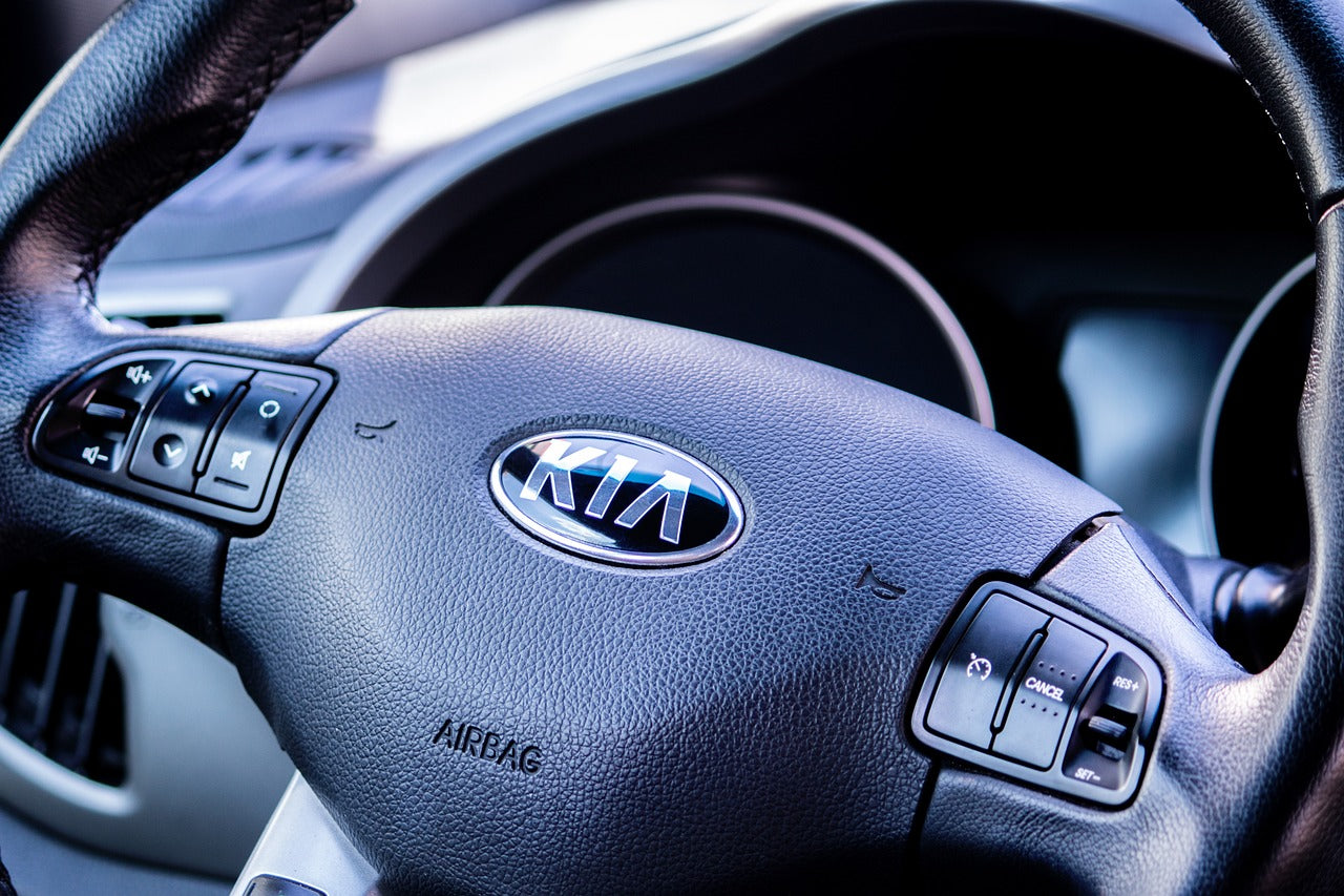 kia, car, transportation-2382089.jpg