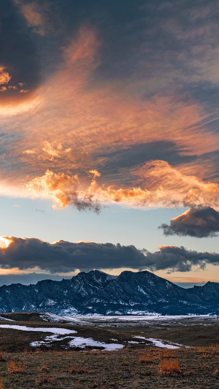 mountains, sunset, clouds-5347786.jpg