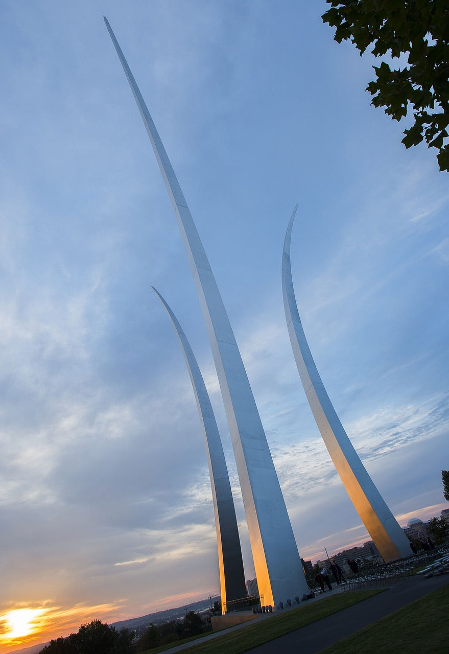 sky, clouds, air force memorial-85997.jpg